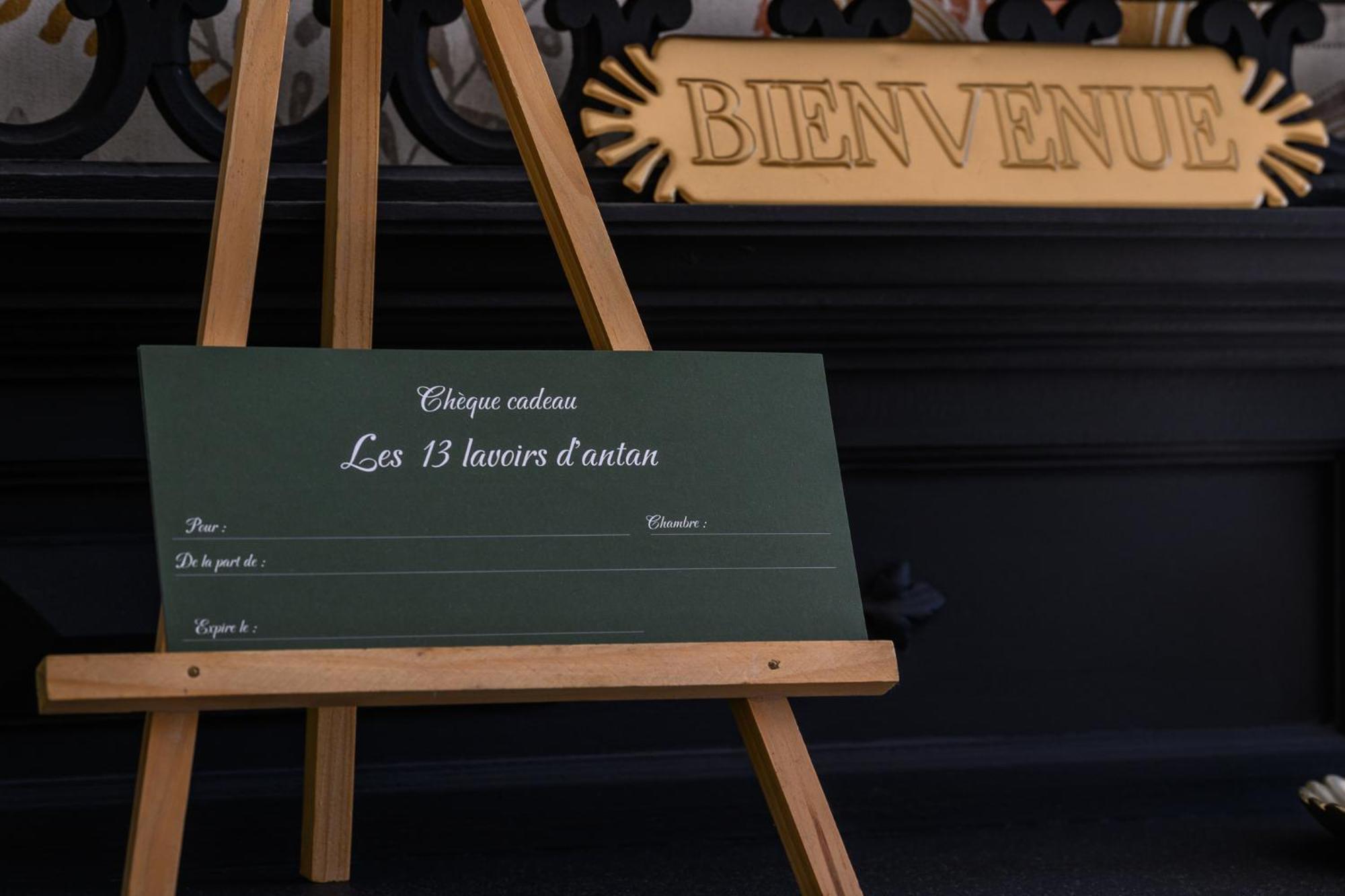 Les 13 Lavoirs D'Antan - Chambre Globe-Trotteur Saint-Pierre-Église Zewnętrze zdjęcie